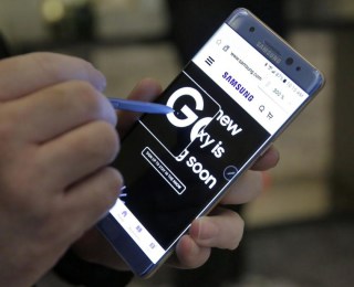 Airlines Review FAA Warning About Samsung Galaxy Note Phones