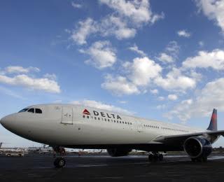 Delta Airlines flight is diverted to land at Manchester airport after Samsung Problem